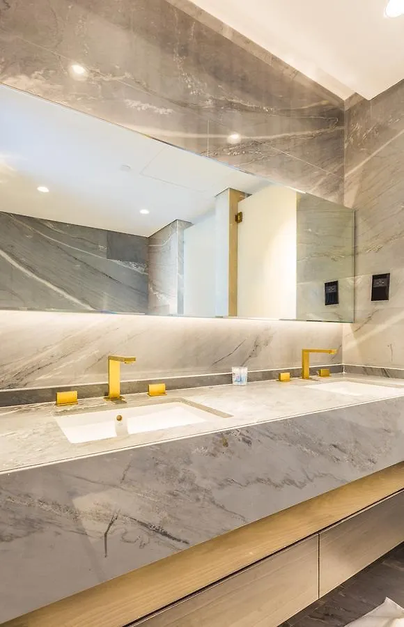 Evolve Vacation Homes - The Five Palm Residences Dubai 0*,  United Arab Emirates